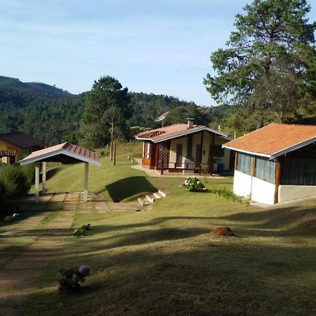 Um Lugar Para Curtir, Descansar E Amar! Campos do Jordão エクステリア 写真